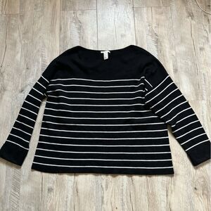 H&M Black and White Striped Sweater